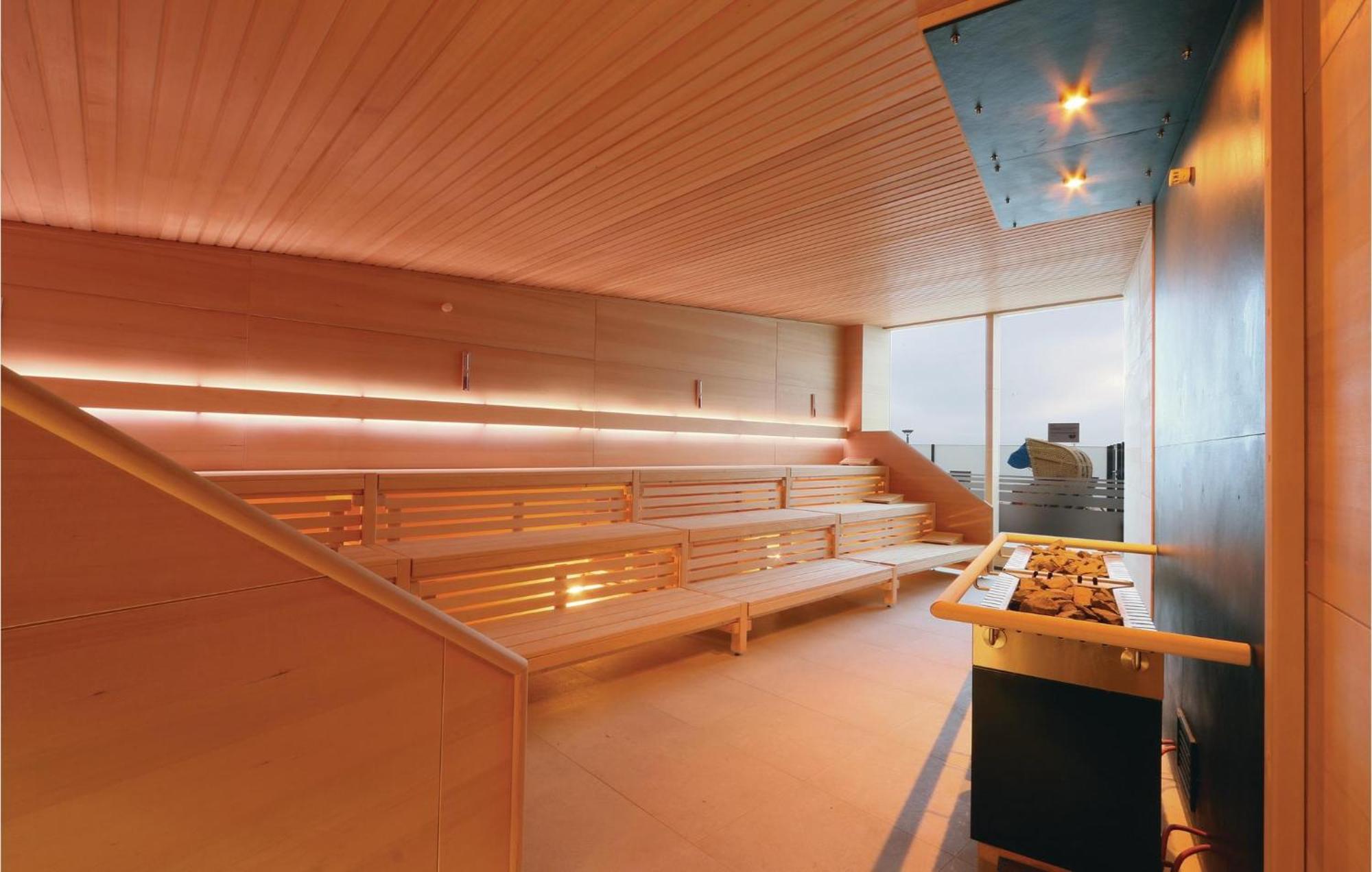 Cozy Apartment In Luebeck Travemuende With Sauna Luaran gambar